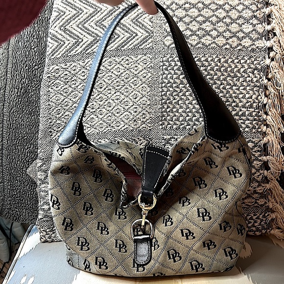 Dooney & Bourke Handbags - DOONEY & BOURKE Signature Print Black & Tan Satchel Bag~please read!